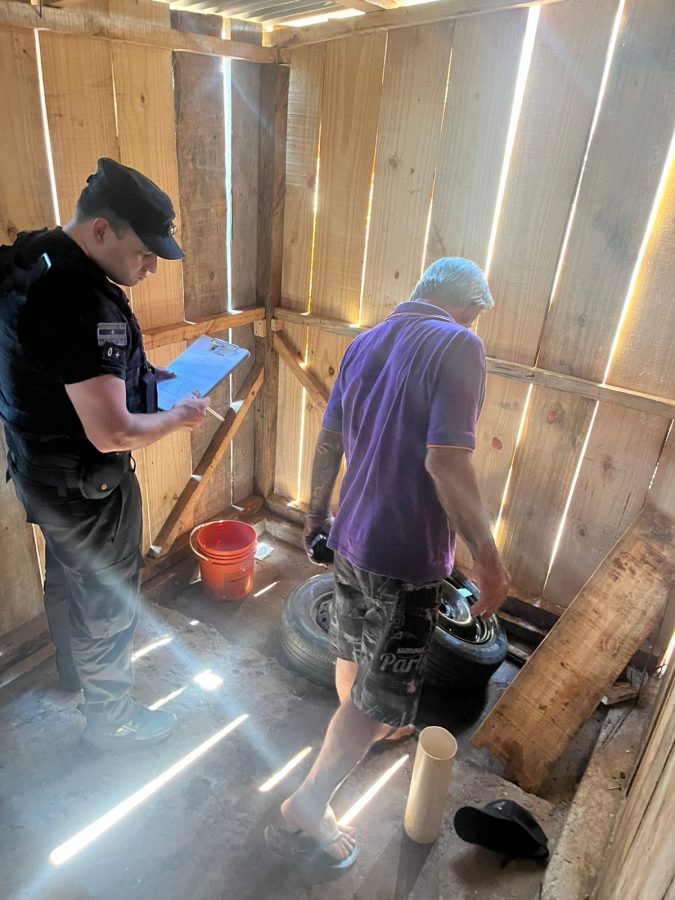 Arrestaron a "Polaquito" por herir de un disparo a su vecino en San Antonio 1 2 - detenido 2 - 1