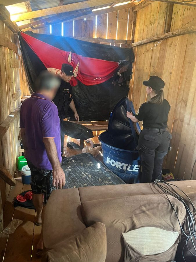 Arrestaron a "Polaquito" por herir de un disparo a su vecino en San Antonio 4 8 - detenido 5 - 7