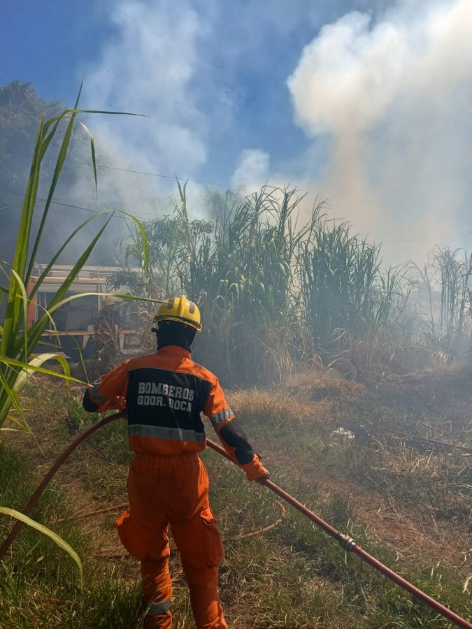 Focos de incendios movilizaron a bomberos en distintos puntos de Misiones 1 2 - incendios 1 - 1