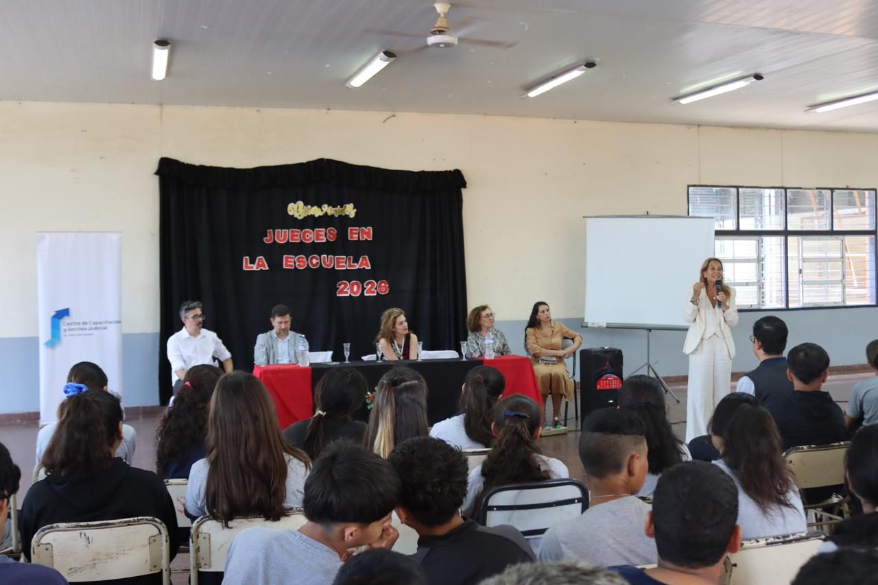 jueces en la escuela 2 - 3