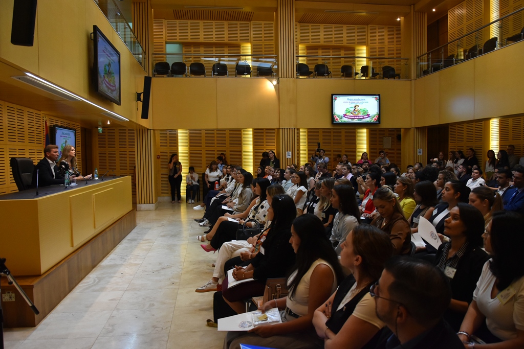parlamento de la mujer 10 - 19