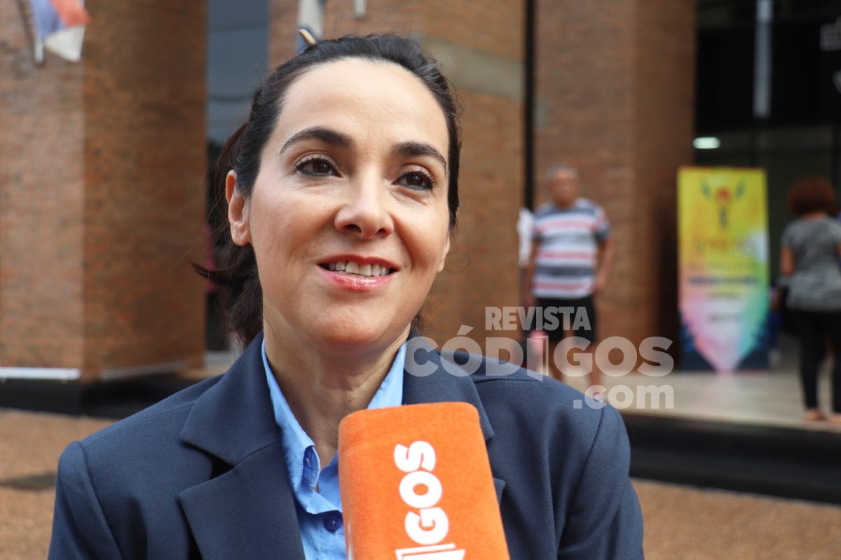 El Parlamento de la Mujer sesionó en la Legislatura con eje en las productoras 2 4 - parlamento de la mujer 13 - 3