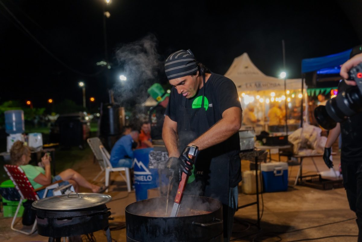 Posadas vivió una fiesta de cerveza, gastronomía y música con el San Patricio Artesanal 5 10 - posadas san patricio 7 - 9