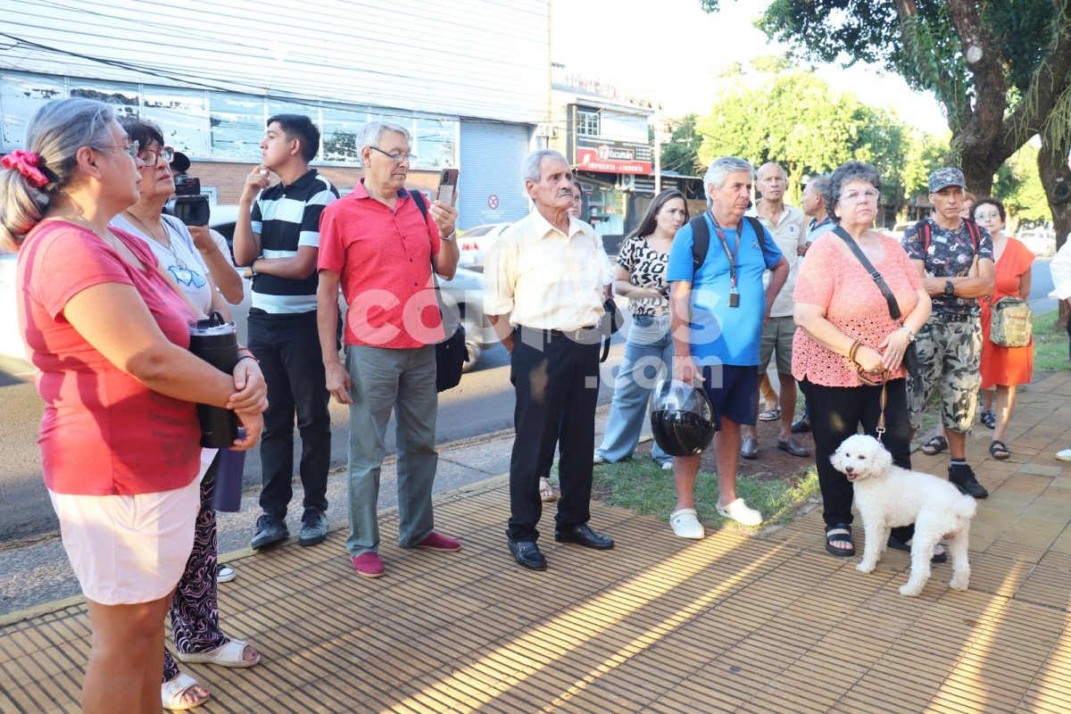 Vecinos volvieron a marchar frente a Samsa por sobrefacturas: “No brindan una respuesta clara”