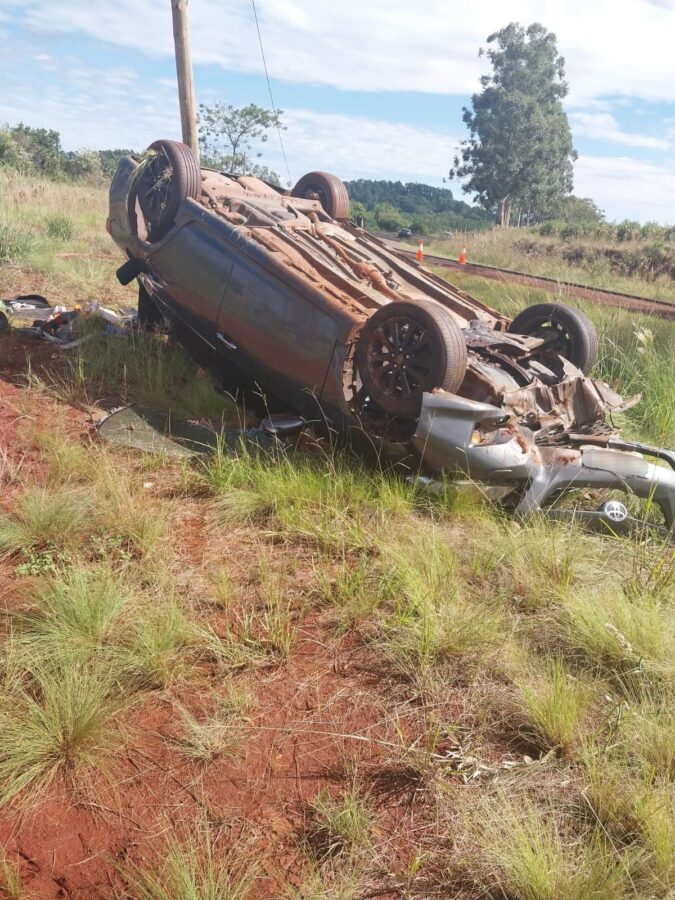 Despiste en General Alvear provoco un vuelco con danos materiales y sin heridos 2 - 1