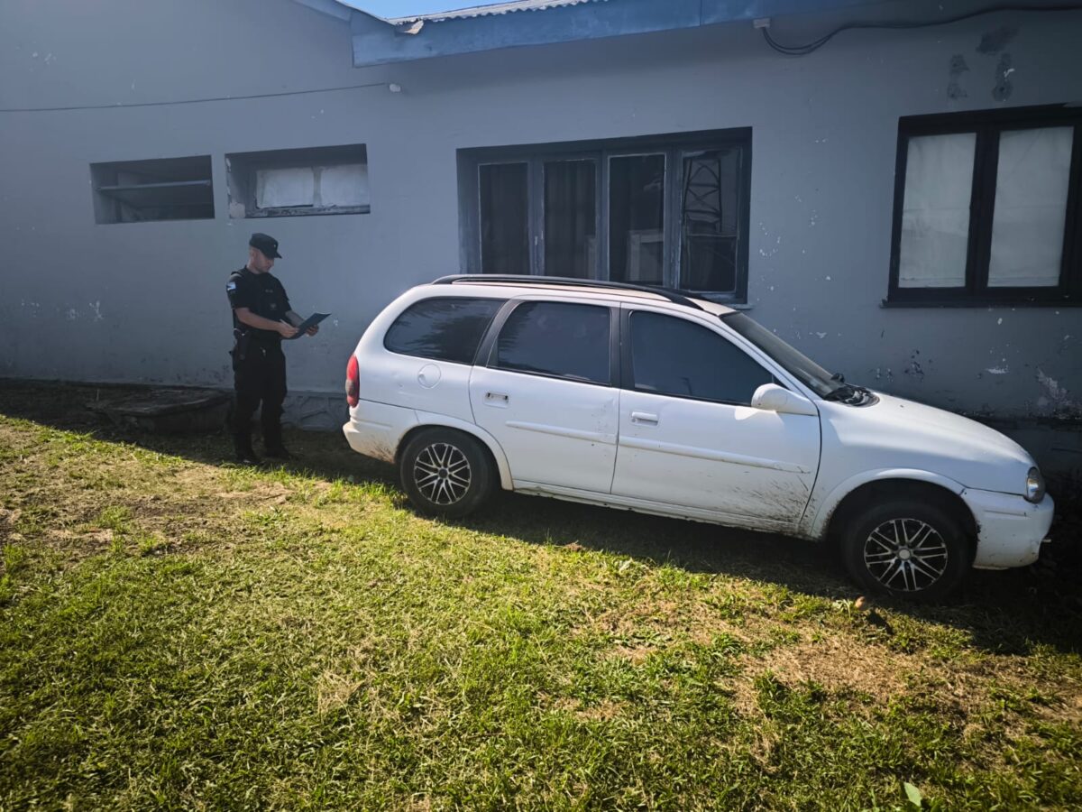 Investigan un posible ajuste de cuentas tras un crimen en un bar de Irigoyen 3 - 5