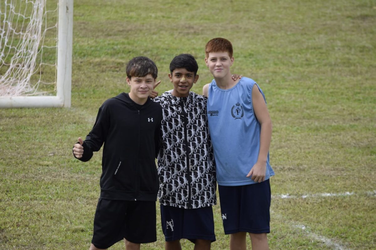 Mas de 800 chicos participan del Torneo Apertura de futbol infantil en Posadas 6 - 5