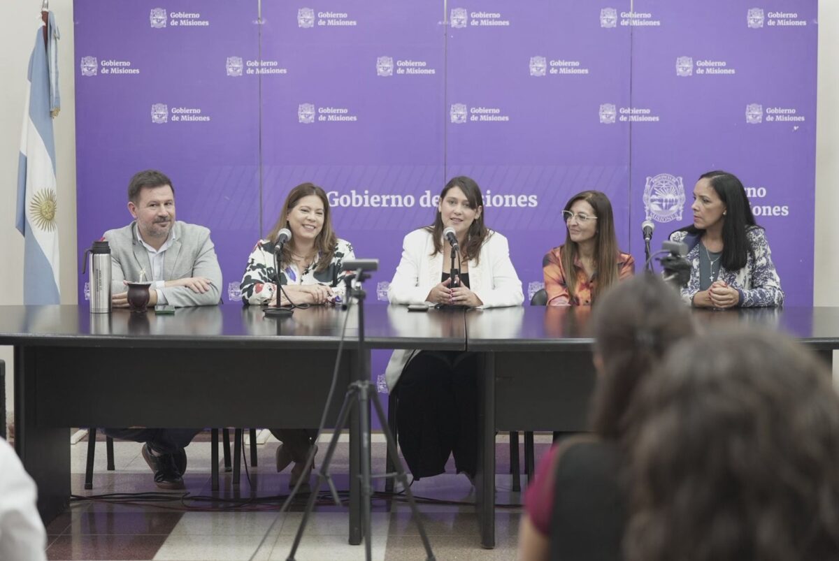 Misiones lanzo el 1° Congreso de Convivencia Escolar y Bienestar Estudiantil 6 - 3