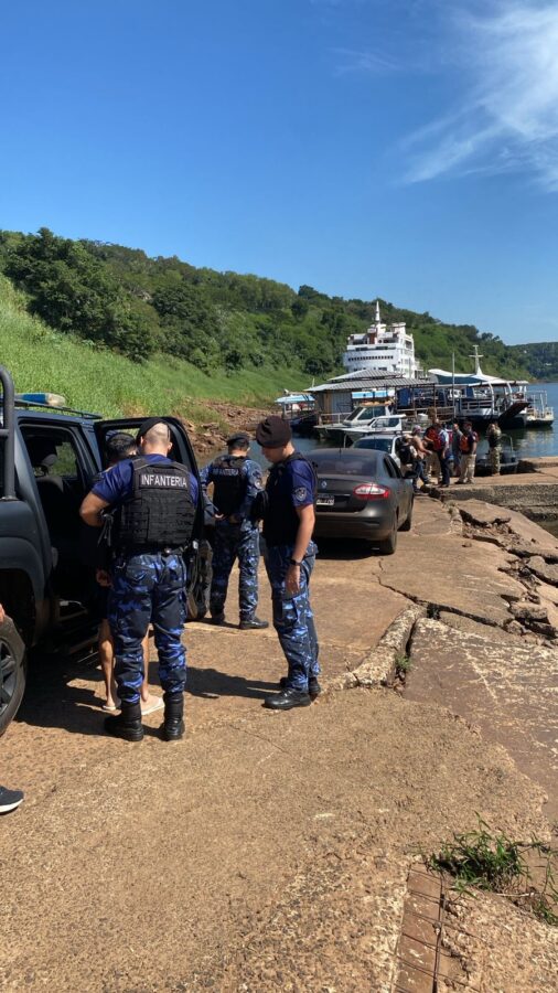 PARAGUAYO EXPULSADO 1 - 1