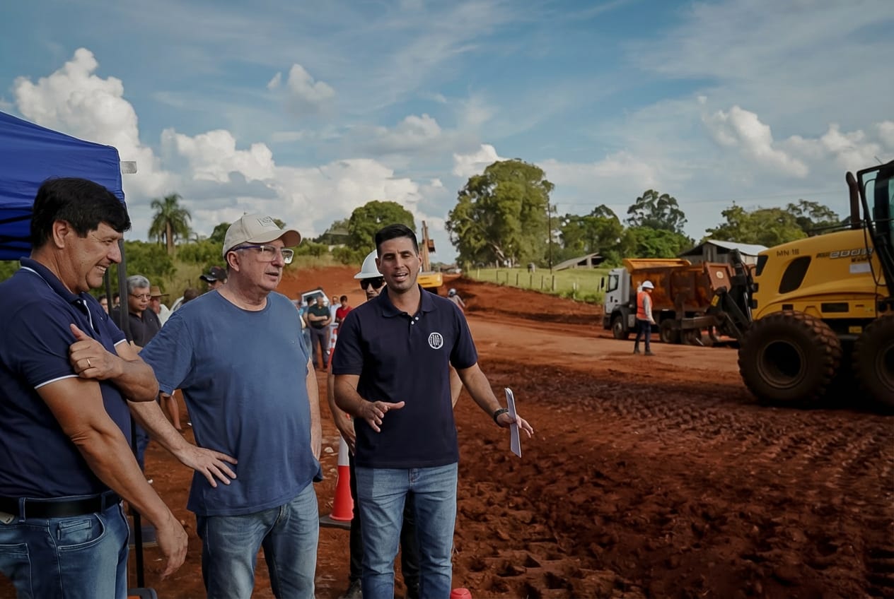 Passalacqua inauguro obras educativas y superviso obras de conectividad en El Soberbio 1 - 7