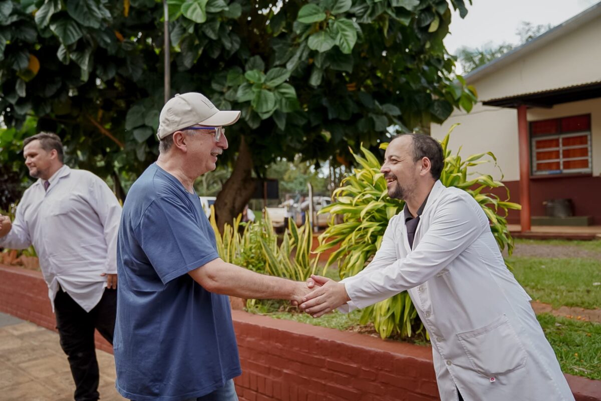 Passalacqua inauguro obras educativas y superviso obras de conectividad en El Soberbio 8 - 13