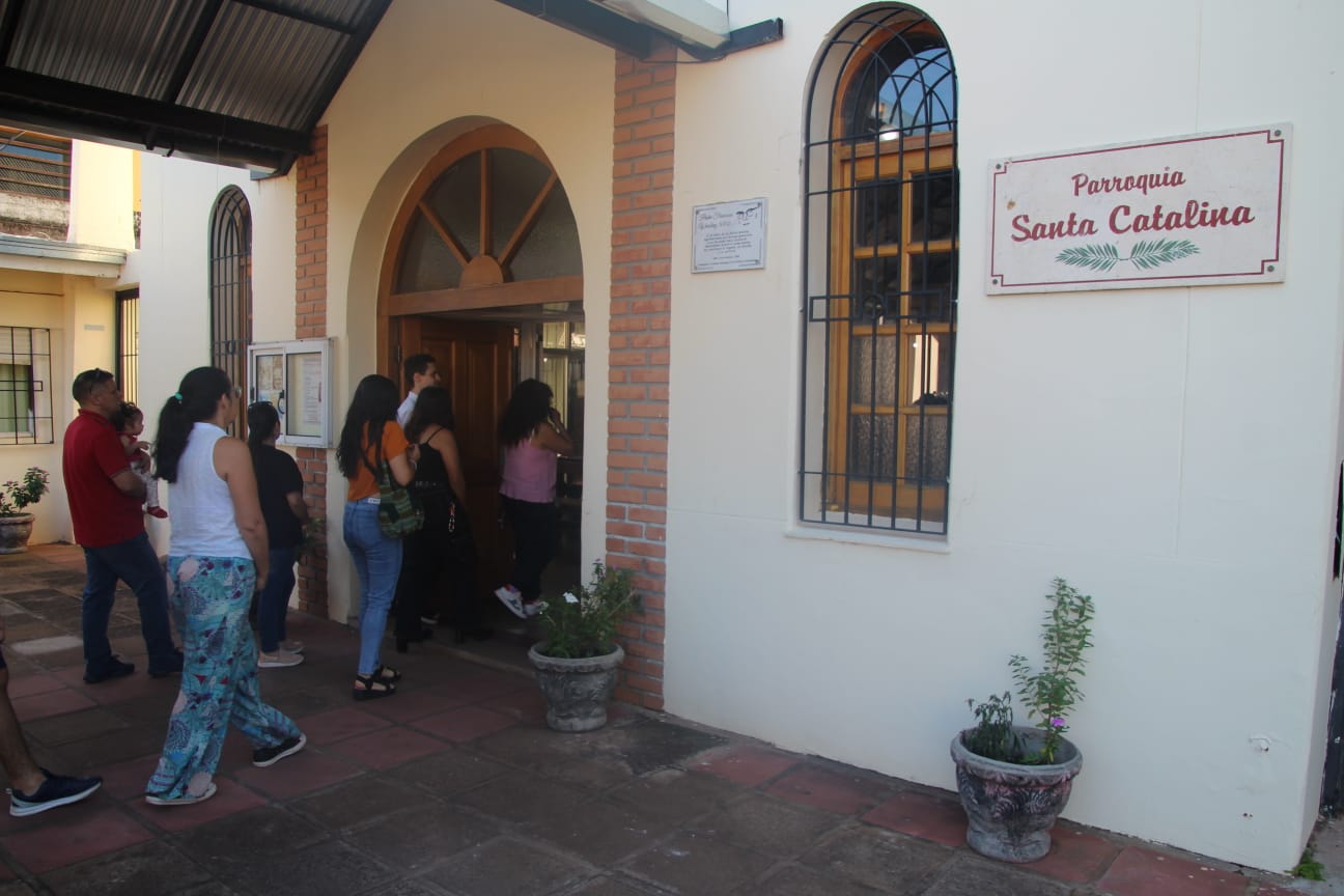 Posadas revivio la historia y la fe con el tradicional circuito 7 Iglesias 6 - 3