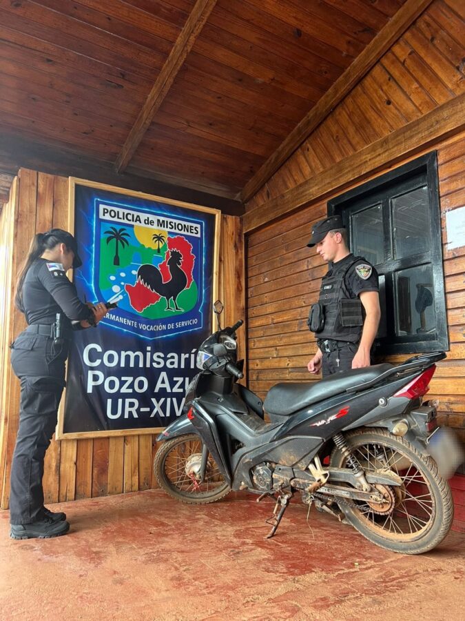 Recuperan moto robada y secuestran otros cuatro rodados en Pozo Azul 2 4 - Recuperan moto robada con camaras lectoras de patentes y secuestran otros cuatro rodados en Pozo Azul 1 - 3