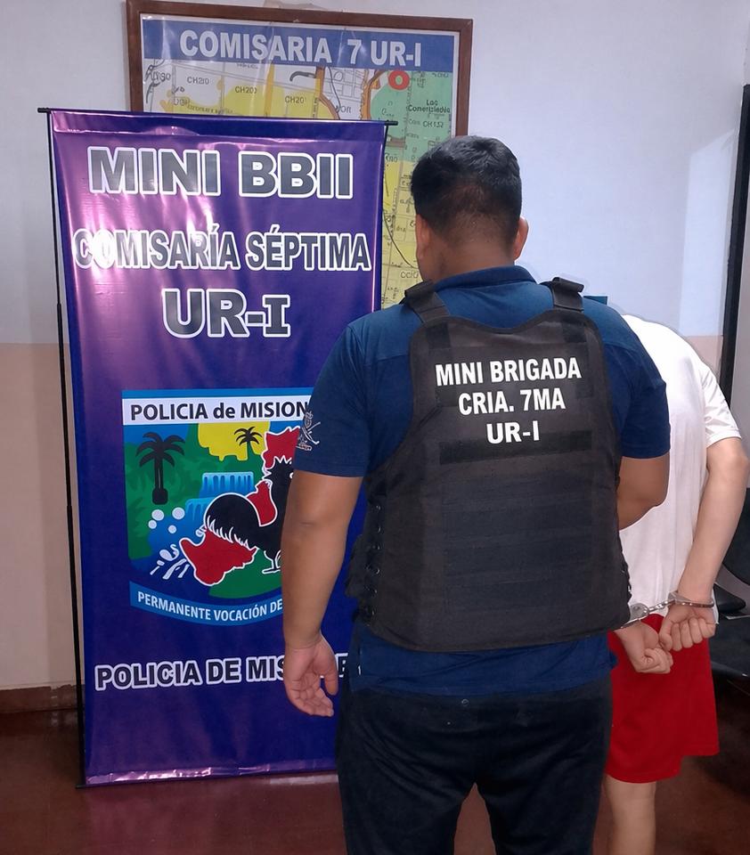 detenidos posadas 4 - 7