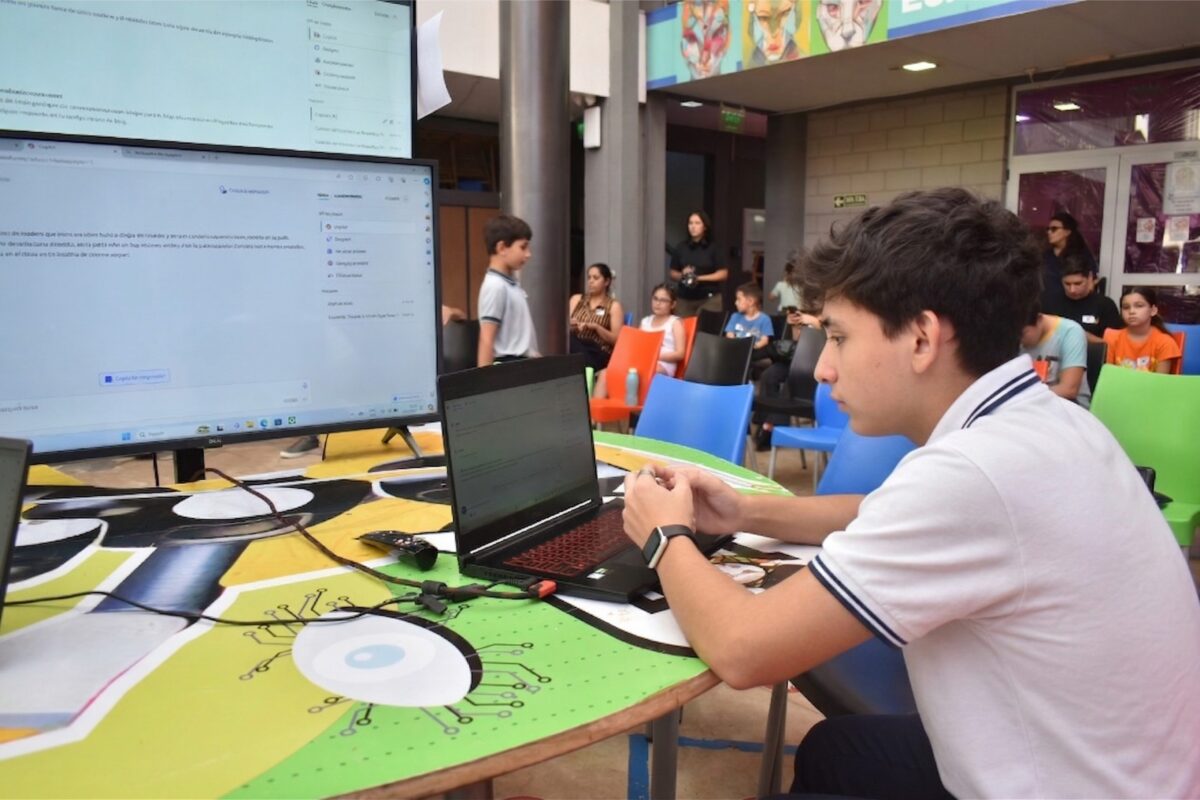 La Escuela de Robótica de Misiones abre inscripciones a cursos tecnológicos gratuitos con certificación 1 2 - escuela de robotic 1 - 1