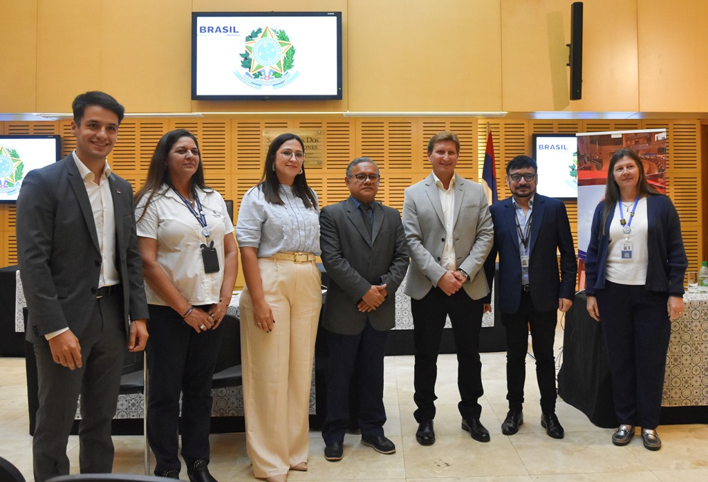 La Legislatura misionera facilita gestiones del Consulado de Brasil con atención gratuita 1 2 - gestiones consulado 1 - 1