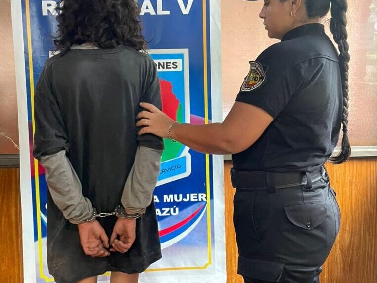 mujer detenida crimen