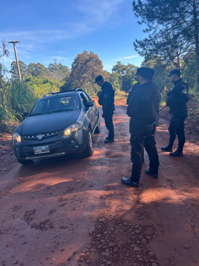 Corredor preventivo en Misiones: refuerzan controles en áreas rurales y fronterizas 9 18 - Corredor preventivo en Misiones refuerzan controles en areas rurales y fronterizas 3 - 17