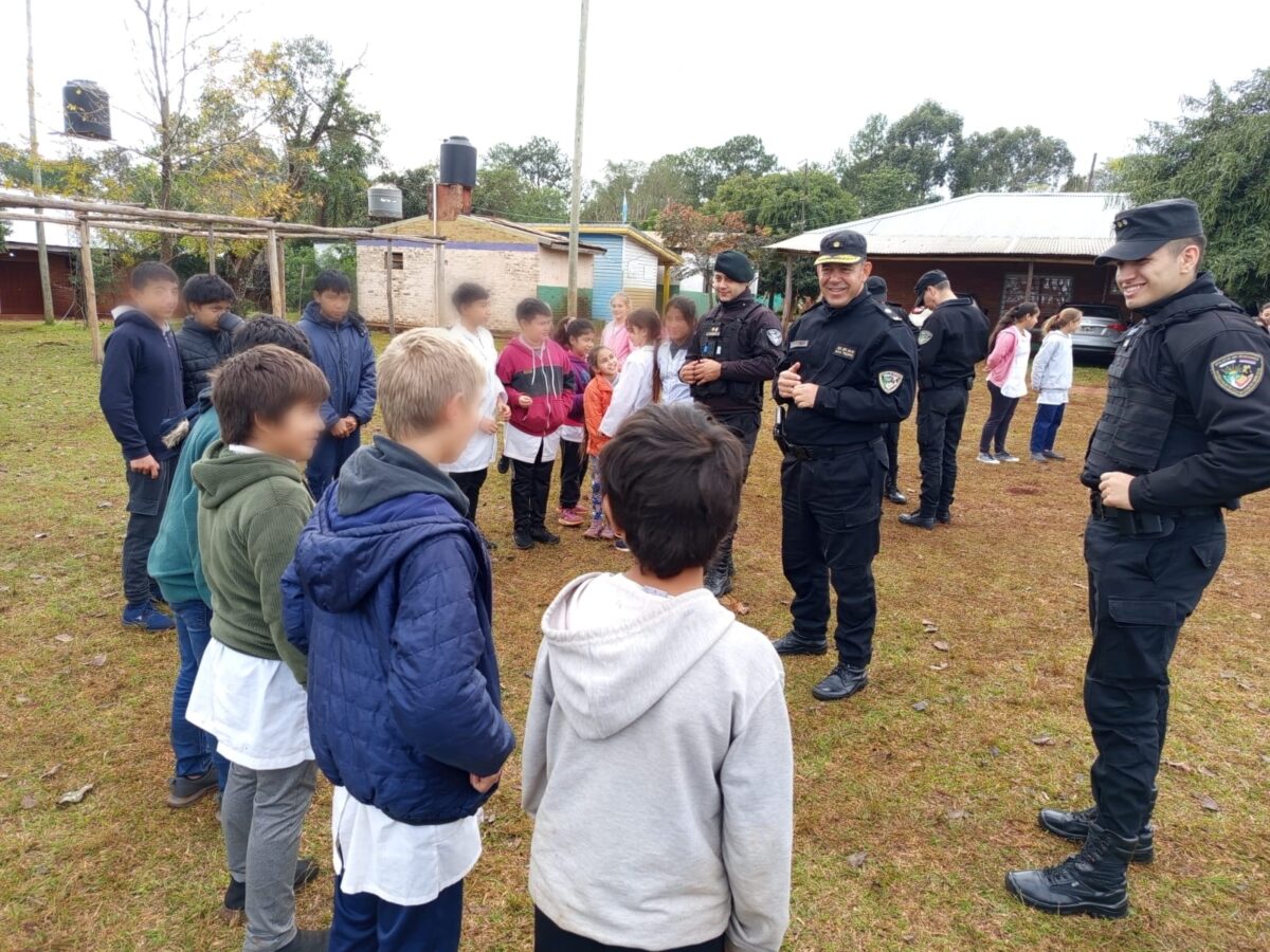 Corredor preventivo en Misiones: refuerzan controles en áreas rurales y fronterizas 7 14 - Corredor preventivo en Misiones refuerzan controles en areas rurales y fronterizas 5 - 13