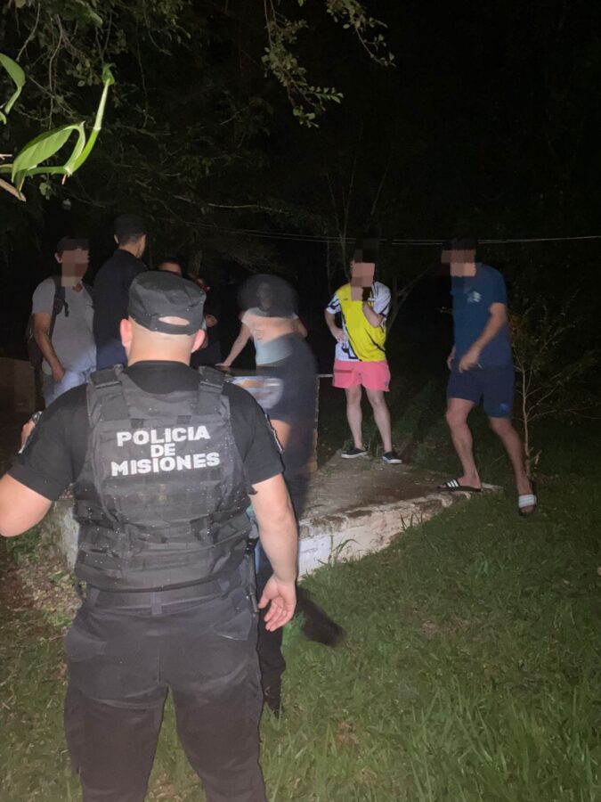 Detuvieron a un delincuente y su complice tras amenazas incendios y disparos en El Soberbio 3 - 5