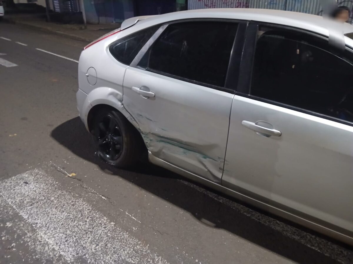 Dos menores lesionados y un conductor alcoholizado demorado tras choque en Posadas 3 - 1