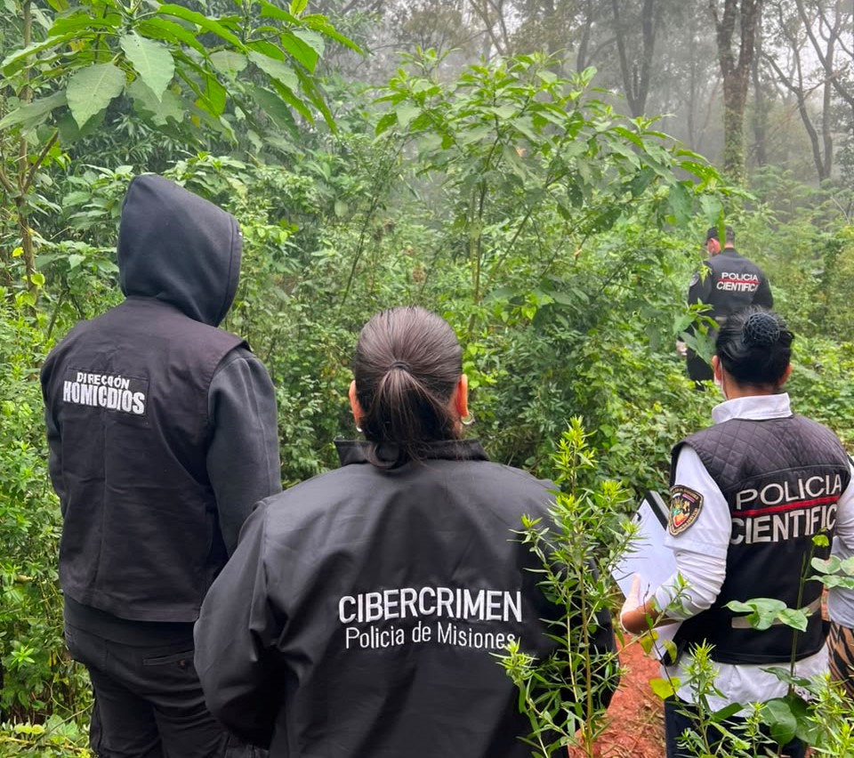 La Policia de Misiones profundiza la investigacion por la muerte de la adolescente hallada en Eldorado 2 - 1