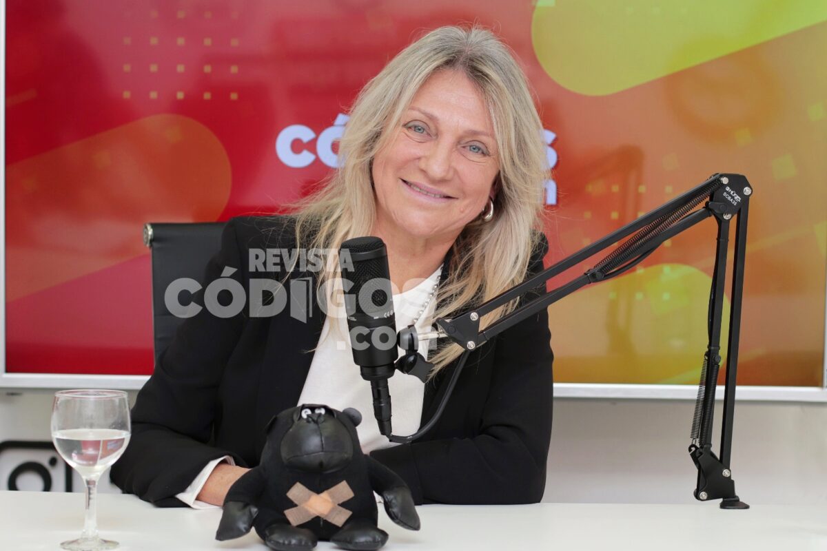 Martin Cesino y Rosana Spaciuk pasaron anoche por el streaming de Codigos 3 - 17