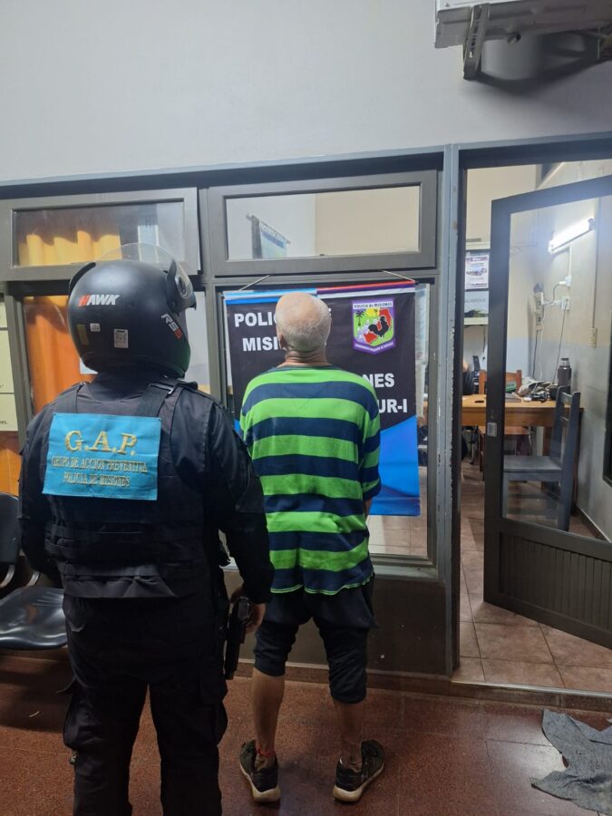 Robos frustrados a través del 911 y dos detenidos en Posadas 3 6 - Robos frustrados a traves del 911 y dos detenidos en Posadas 2 - 5