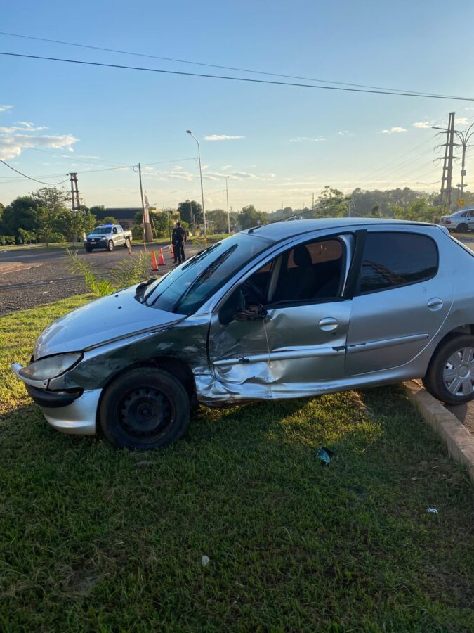 Un bebe y un hombre lesionados tras un choque en la ex ruta 213 de Posadas 3 - 5