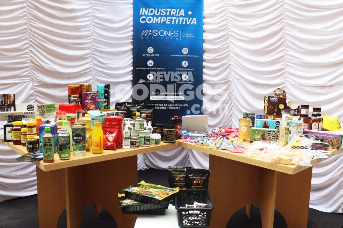 Misiones fortalece vínculos comerciales en nueva ronda de negocios con representantes de diversos rubros 13 26 - WhatsApp Image 2026 05 22 at 11.15.15 1 - 25