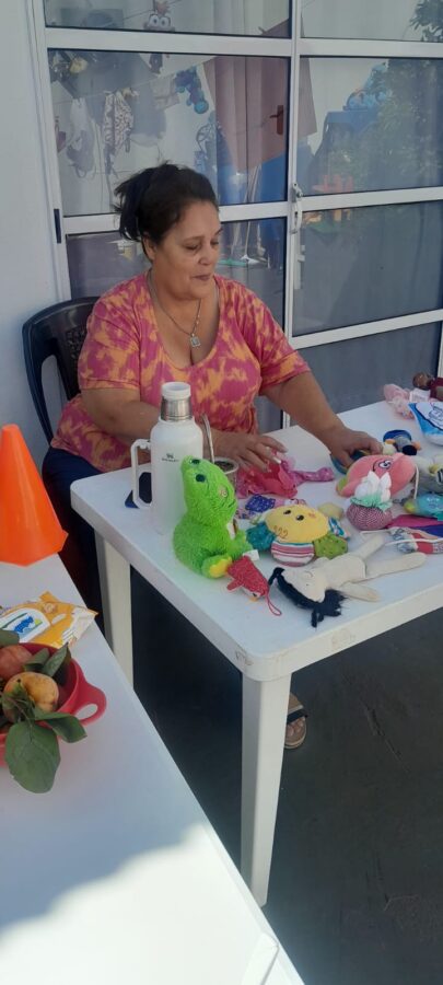 La Clínica del Juguete ahora también busca abrigos para enfrentar el frío en los barrios más vulnerables 10 20 - clinica del juguete 11 - 19