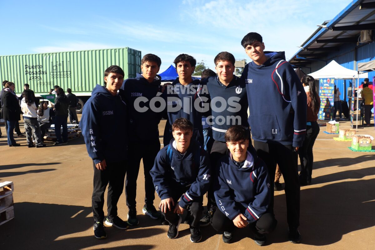 estudiantes parque industrial 8 - 9