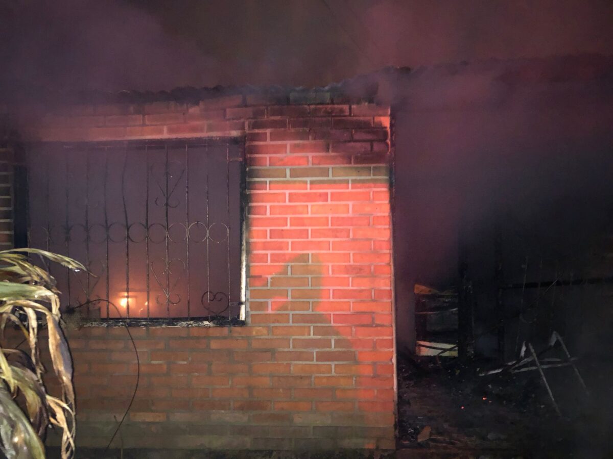 incendio deposito 3 - 3