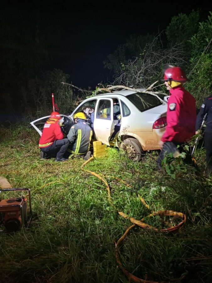 Una maniobra de sobrepaso terminó en un choque frontal con familias heridas en la Ruta 14 5 10 - maniobra sobrepaso 5 - 9