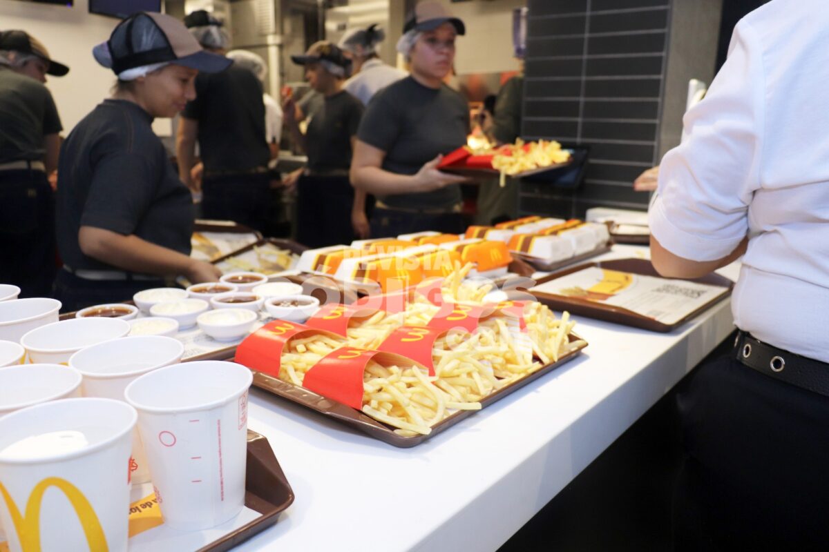 mc donalds posadas 9 - 15
