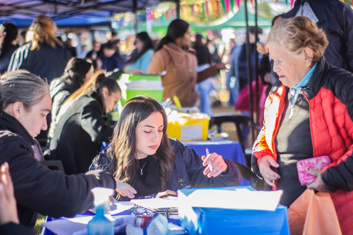 Stelatto recorrió operativo de salud en la chacra 247: "La gente necesita acciones concretas y resultados" 1 2 - operativo salud posadas - 1