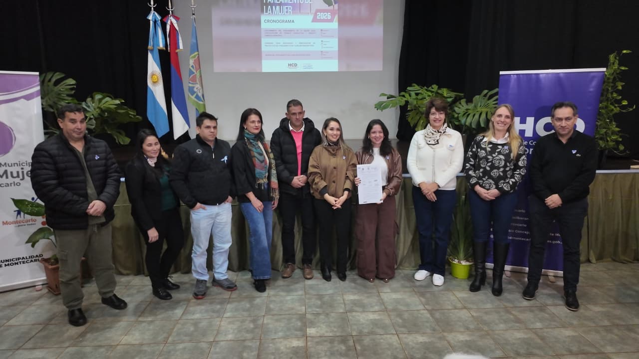 parlamento mujer montecarlo (5)
