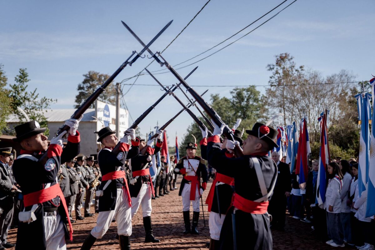 Passalacqua acompañó acto por el aniversario de El Alcázar y llamó a los misioneros a "tirar juntos del carro" 6 12 - passalacqua el alcazar 3 - 11