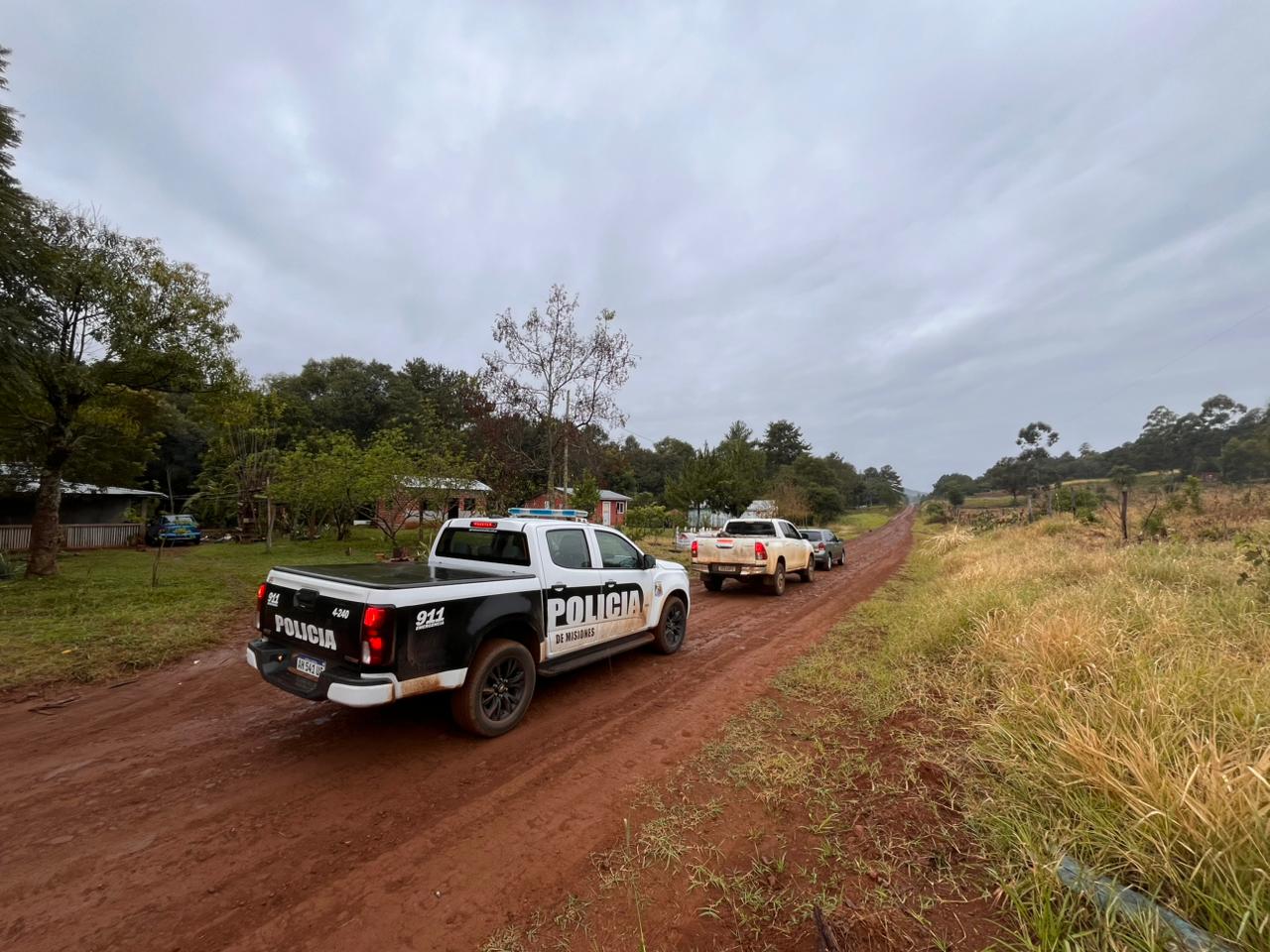 Cayó una mujer vinculada al robo armado de una camioneta en Brasil: buscan al presunto cómplice 1 2 - robo camioneta 1 - 1