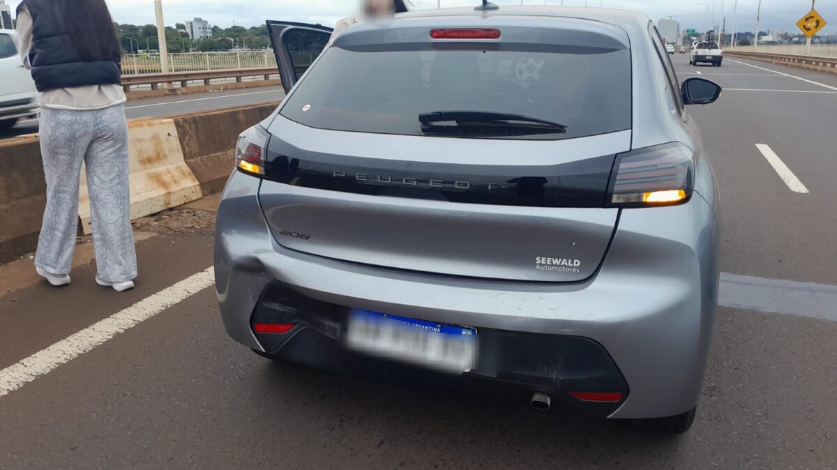 Triple choque en el puente Zaimán de Posadas: no hubo heridos 2 4 - triple choque 2 - 3