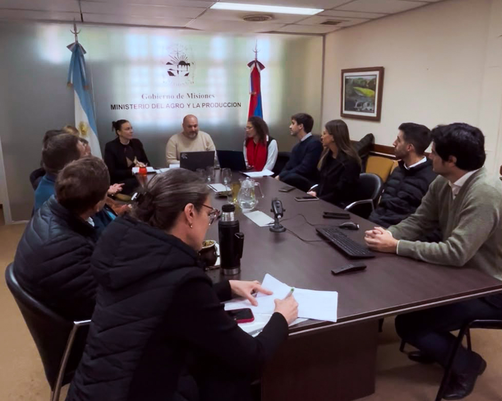 Misiones puso en marcha la primera Mesa Provincial del Café para fortalecer la cadena productiva 1 2 - Cafe Misionero 01 2 - 1