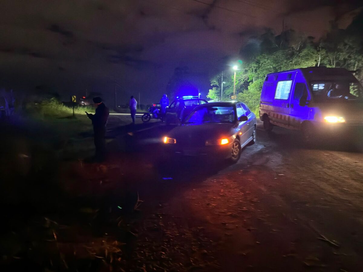 Demoraron a un conductor tras circular a alta velocidad, despistar y dar positivo de alcoholemia en Posadas 2 4 - Demoraron a un conductor tras circular a alta velocidad despistar y dar positivo de alcoholemia en Posadas 1 - 3