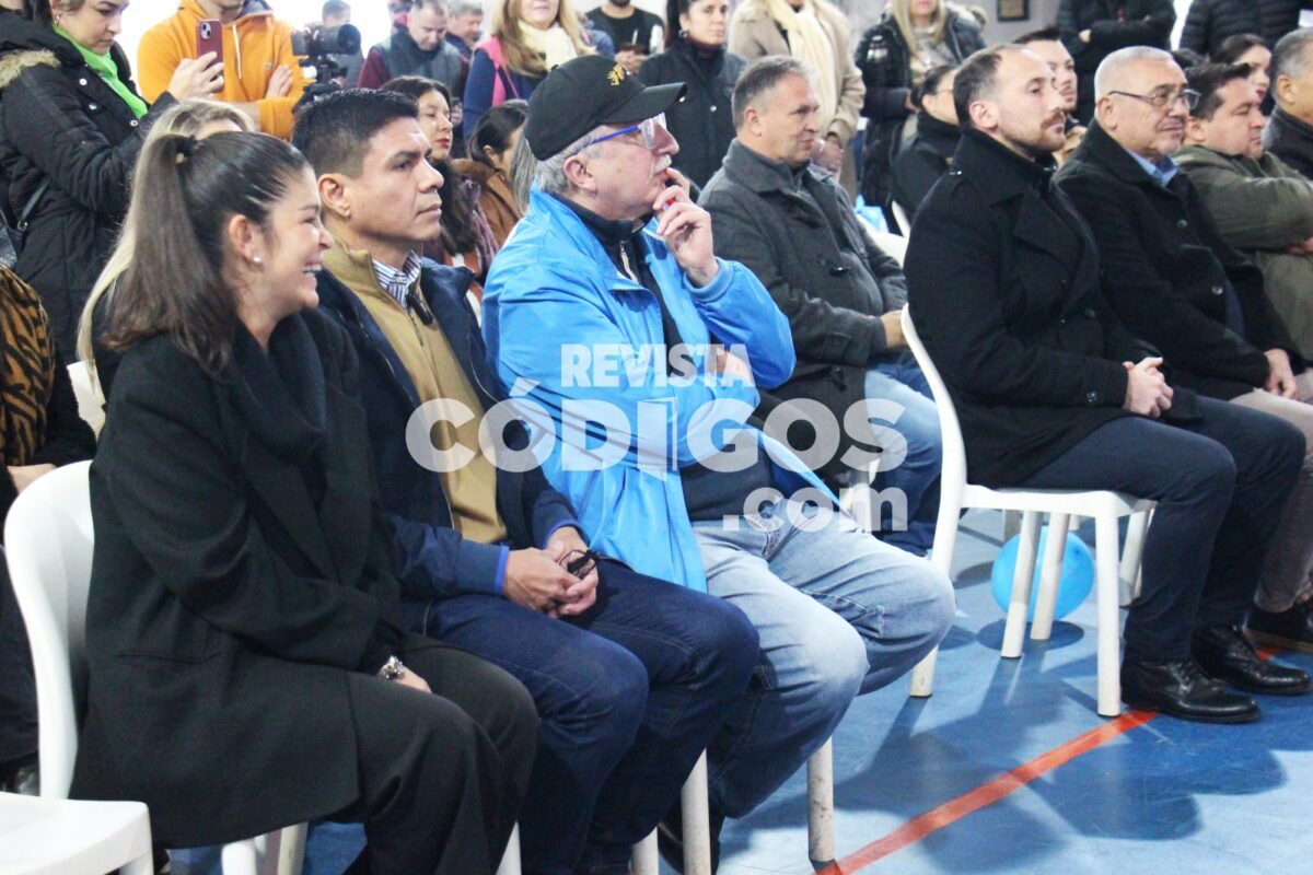 Entrega de equipamiento a Espacios de Primera Infancia No solo se necesita un Estado presente sino tambien eficiente dijo Meza 5 - 3
