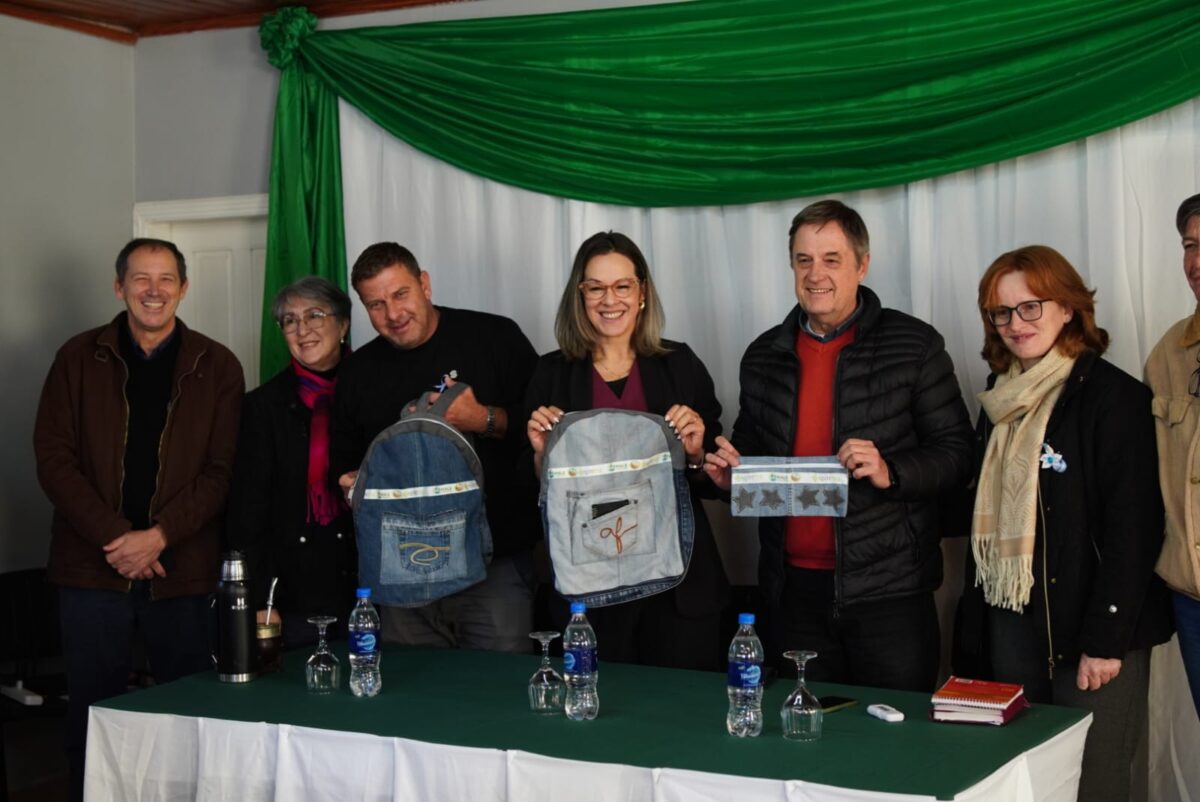 Misiones capacitará en 20 municipios a 500 docentes en educación ambiental y turismo sostenible 2 4 - Misiones capacitara en 20 municipios a 500 docentes en educacion ambiental y turismo sostenible 1 - 3
