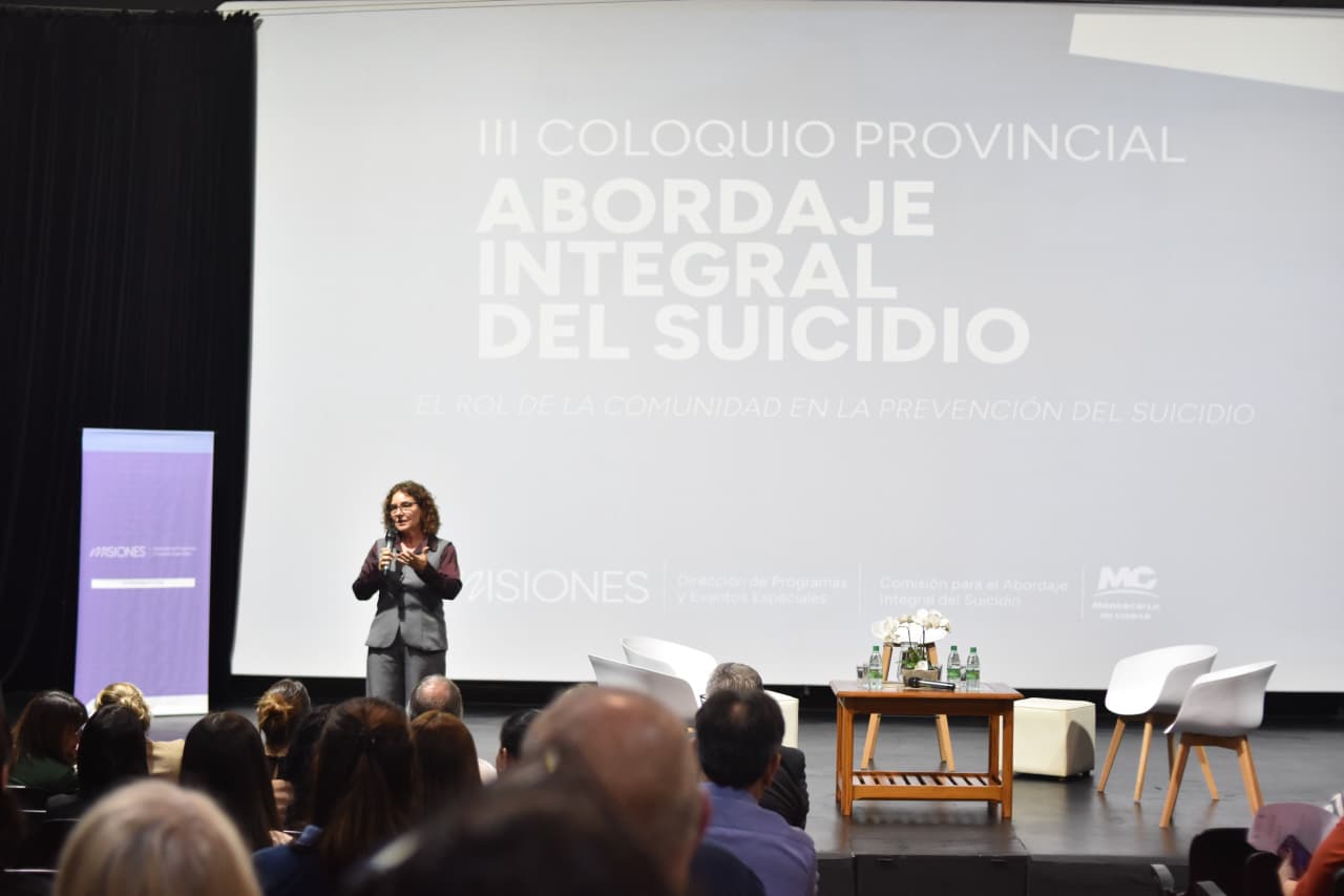 Montecarlo reunio a especialistas y organizaciones para fortalecer la prevencion comunitaria del suicidio 1 - 3