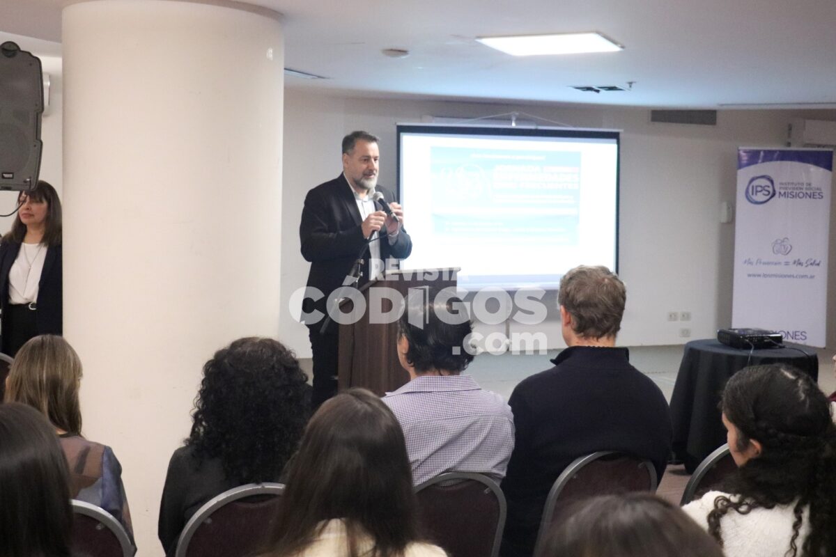 Profesionales del Garrahan disertaron en Posadas sobre enfermedades poco frecuentes 9 - 5