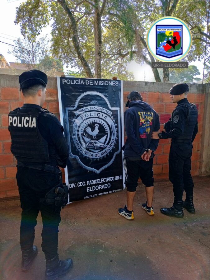 Operativos en el norte de Misiones: 20 detenidos, armas secuestradas y más de 300 controles preventivos 2 4 - WhatsApp Image 2026 06 06 at 20.57.26 1 - 3