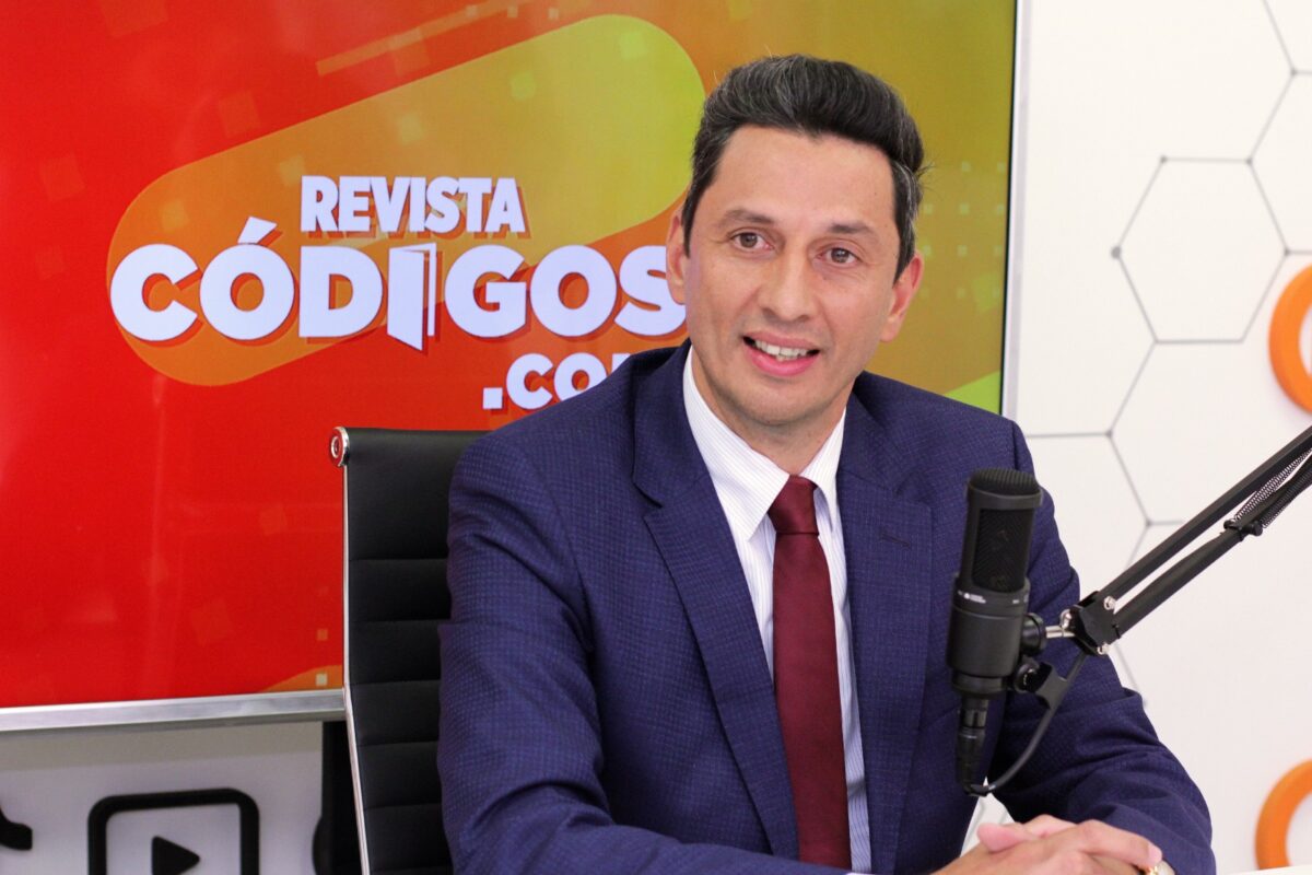 Adrián Núñez pasó por una nueva edición del streaming de Códigos 4 8 - adrian nunez codigos lla 3 - 7