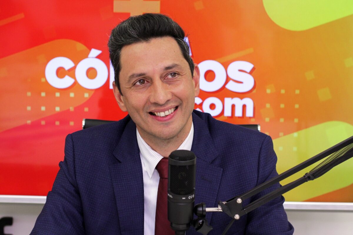 Adrián Núñez pasó por una nueva edición del streaming de Códigos 8 16 - adrian nunez codigos lla 7 - 15