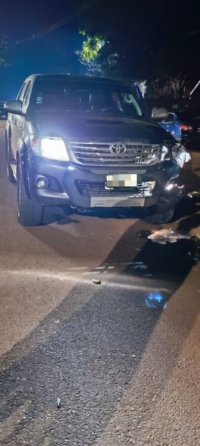 Dos heridos tras un choque entre una motocicleta y una camioneta en San Vicente 1 2 - heridos san vicente 2 - 1